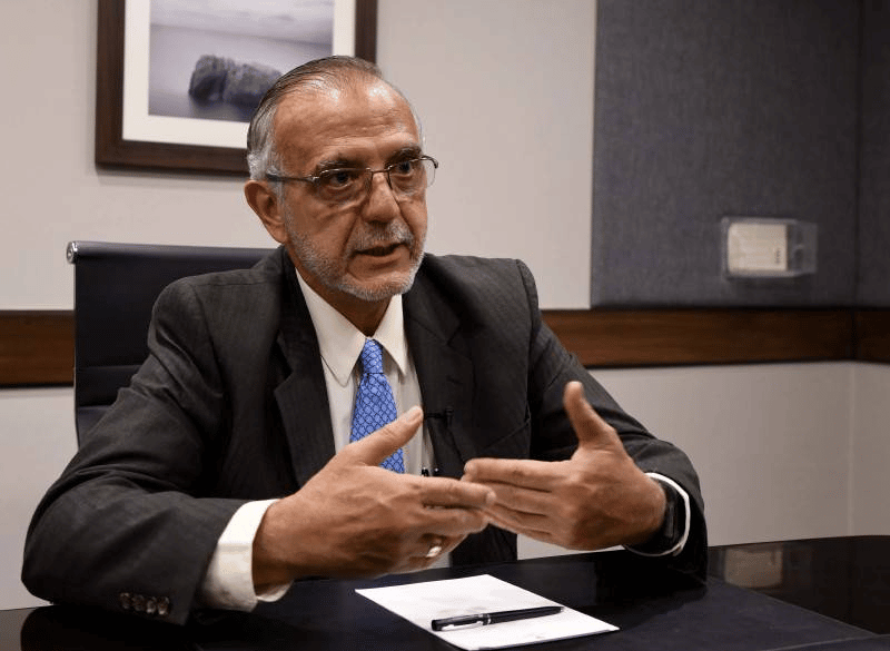 <strong>Contundente respaldo de distintas expresiones de la sociedad civil al ministro de defensa Iván Velásquez</strong>