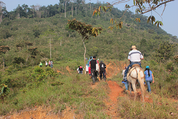 Firmantes y anoriseños con voluntad de paz